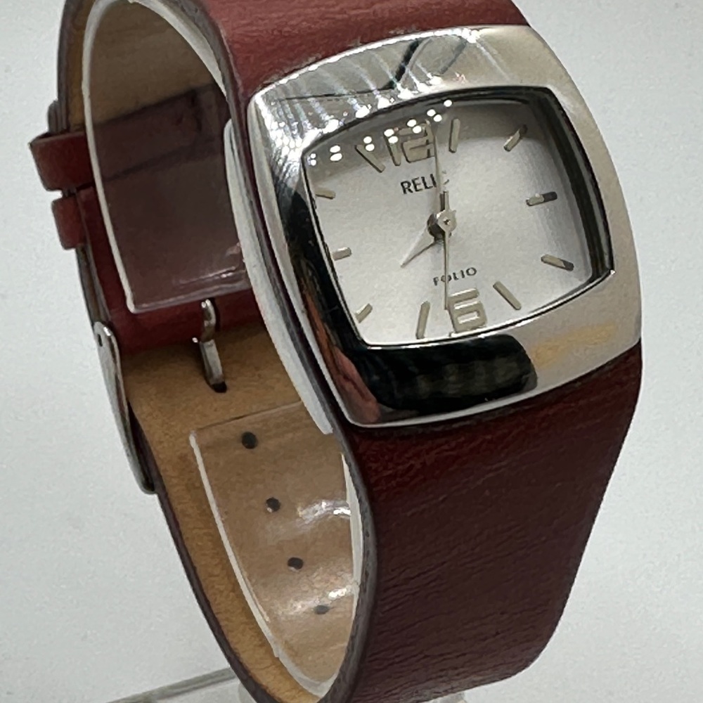 Woman’s Relic Folio Quartz Watch - Picture 3 of 8